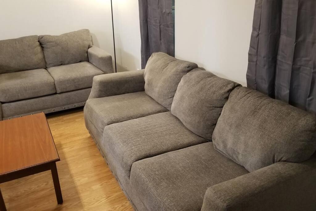 סטילווטר Hotel 5 Beds & 3 Baths Sleeps 11 Hotel Room Suite 102 Booking מראה חיצוני תמונה